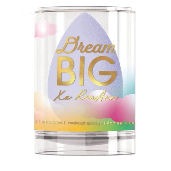 Big Dream Purple Beauty Blender - Picture 1 of 4
